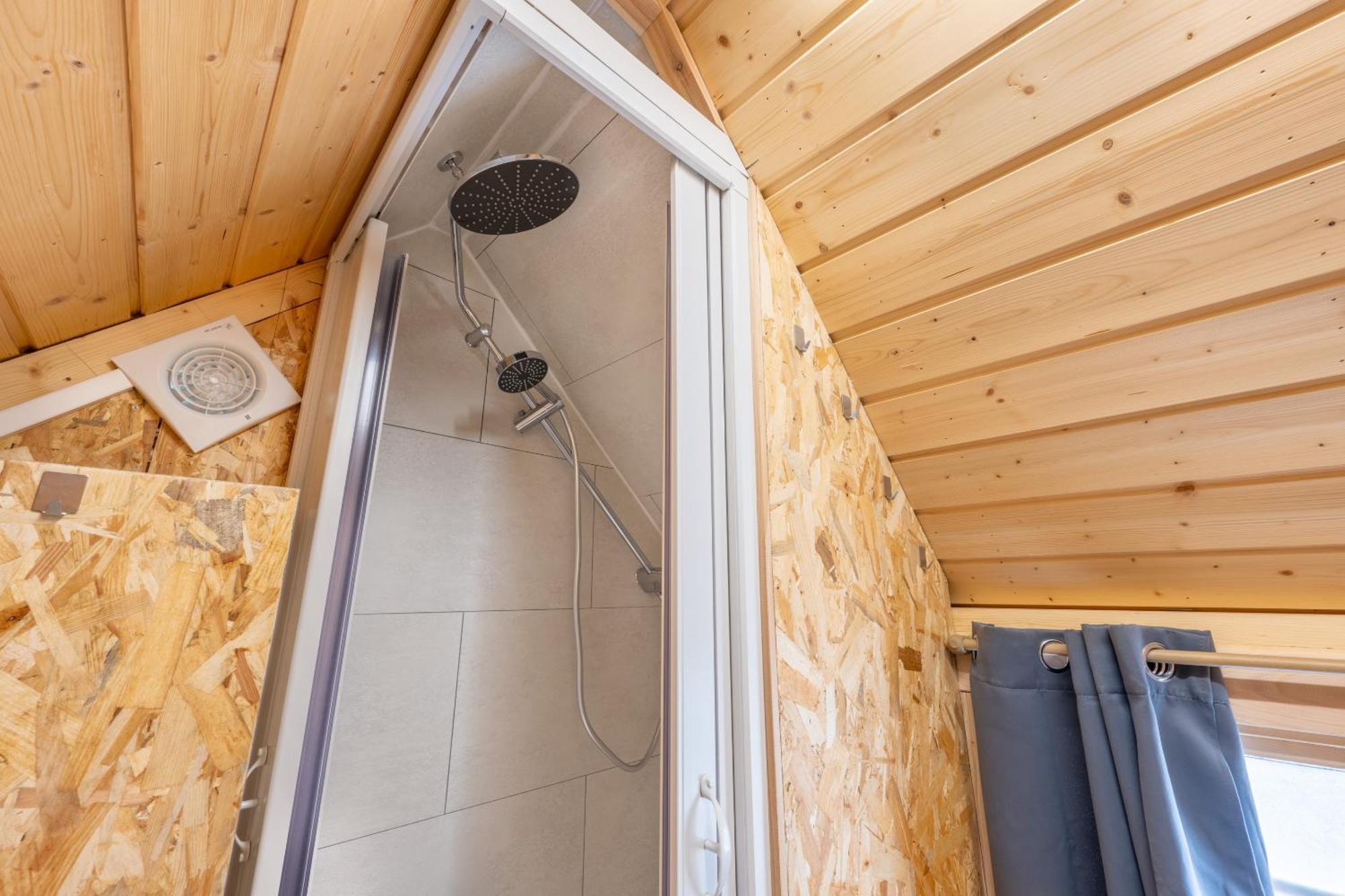 Yourte dans une ferme pédagogique Farbus Chambre photo