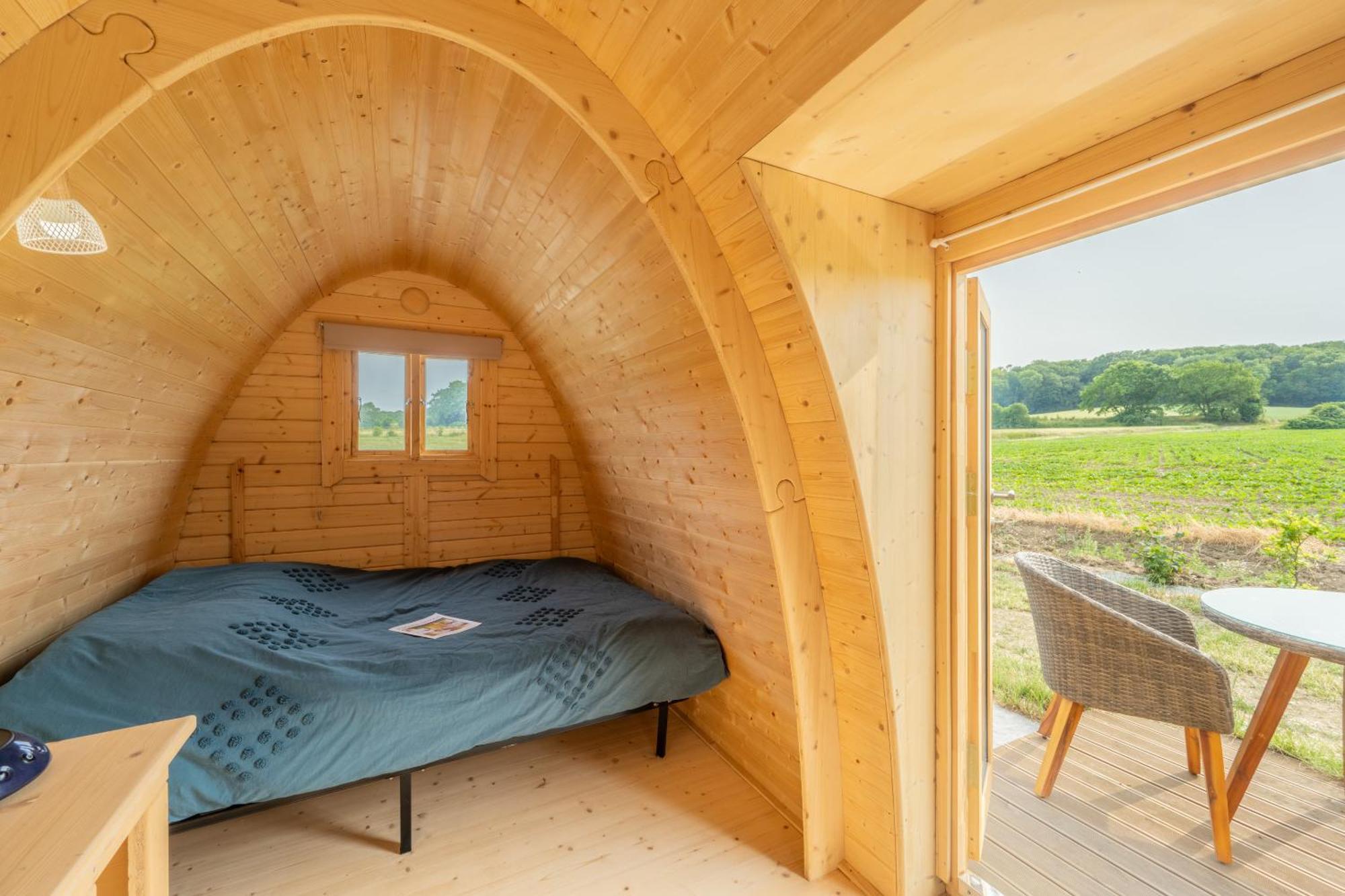 Yourte dans une ferme pédagogique Farbus Chambre photo