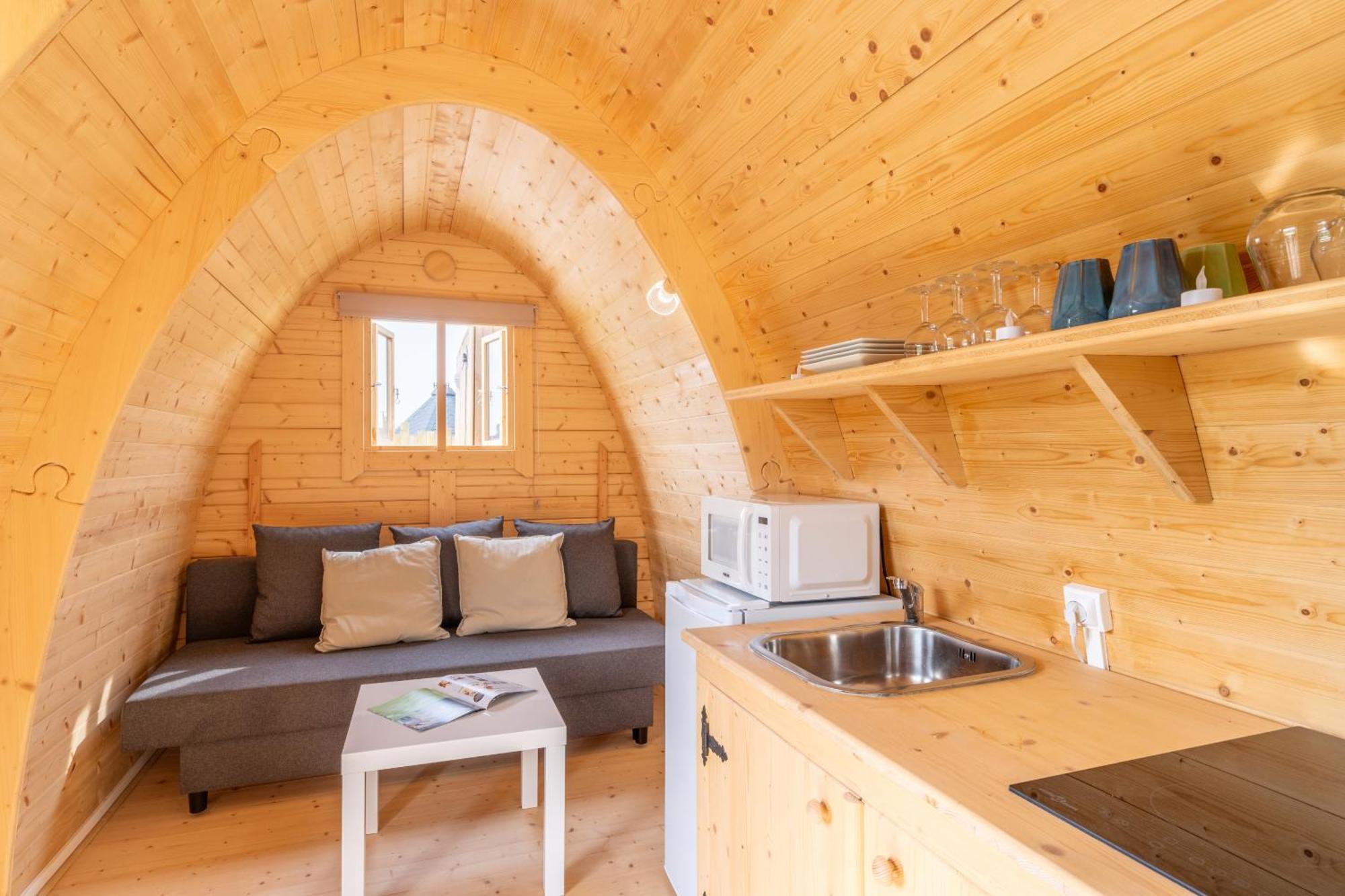 Yourte dans une ferme pédagogique Farbus Chambre photo